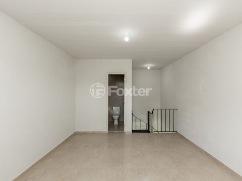 Image 7 - 921832