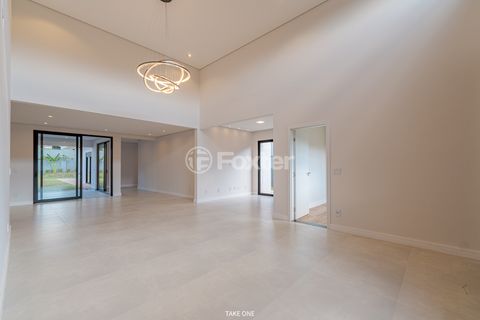 Image 3 - 921836