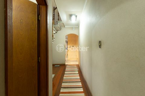Image 3 - 921866