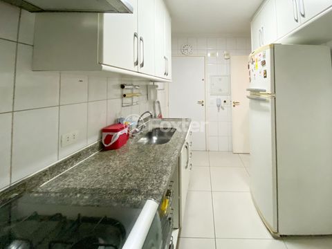 Image 17 - 921874