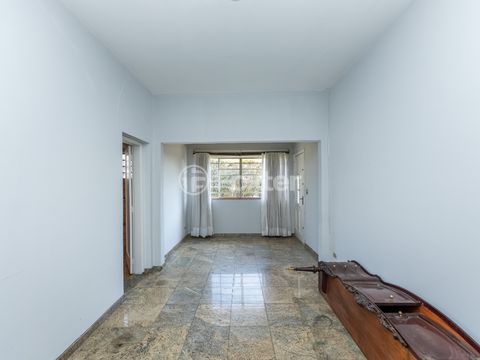 Image 7 - 921875
