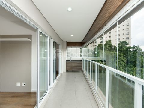 Image 3 - 921879