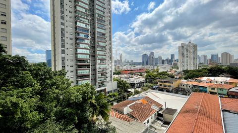 Image 6 - 921879