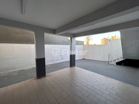 Image 7 - 921897