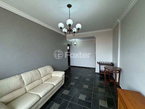 Image 6 - 921900