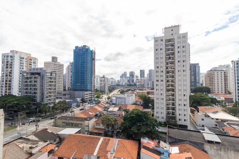 Image 16 - 921912