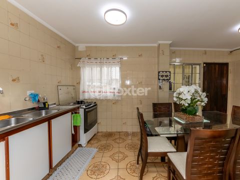 Image 11 - 921915