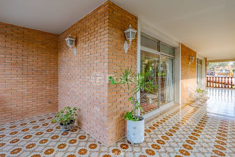 Image 14 - 921929