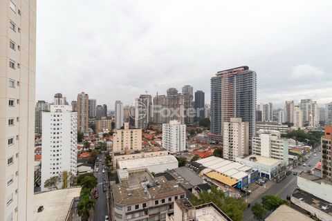 Image 10 - 921934