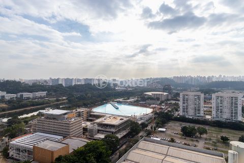 Image 1 - 921938
