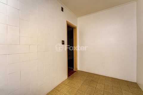 Image 10 - 921974