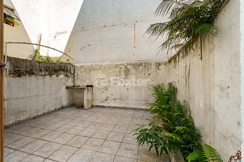 Image 17 - 921974