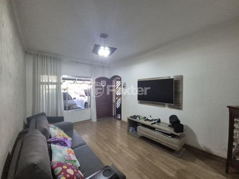 Image 3 - 921989