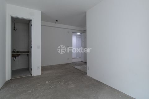 Image 3 - 921996
