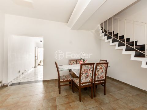 Image 3 - 922011
