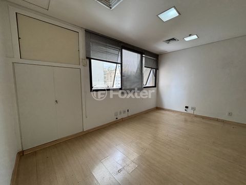 Image 3 - 922024