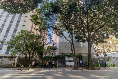 Image 1 - 922028