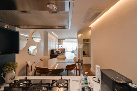 Image 17 - 922034