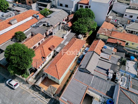 Image 8 - 922044