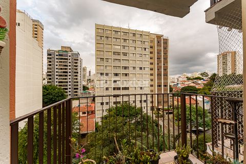 Image 11 - 922060