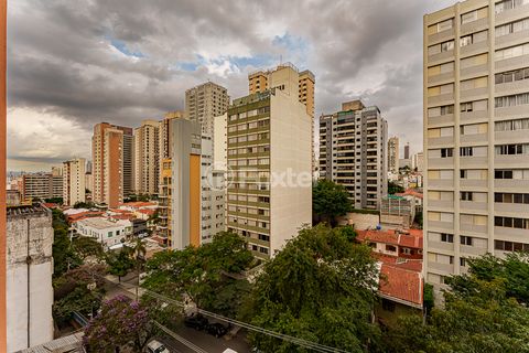 Image 14 - 922060