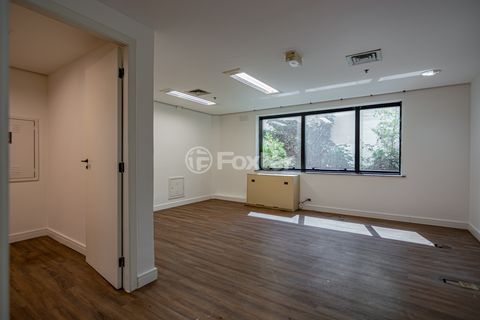 Image 4 - 922066