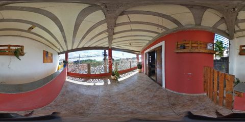 Image 5 - 922111