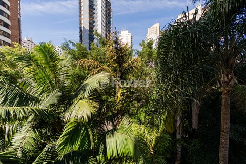 Image 9 - 922112