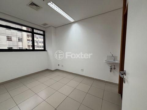 Image 7 - 922141