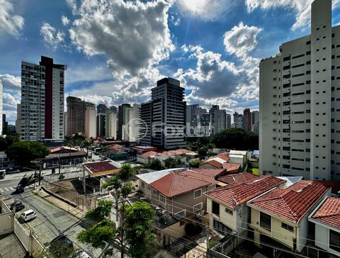 Image 17 - 922203