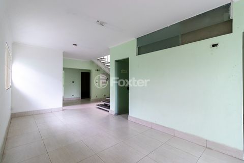 Image 4 - 922261