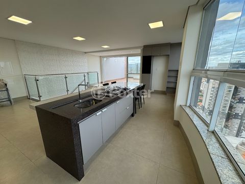 Image 4 - 922282