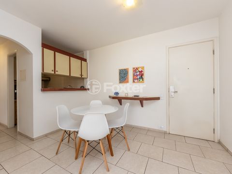 Image 3 - 922305