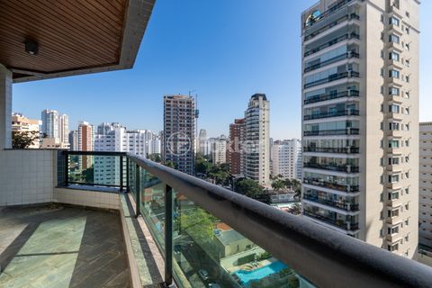 Image 9 - 922338