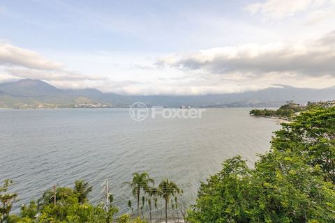 Image 11 - 922399