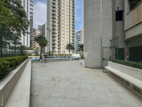 Image 10 - 922519