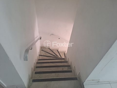 Image 7 - 922541