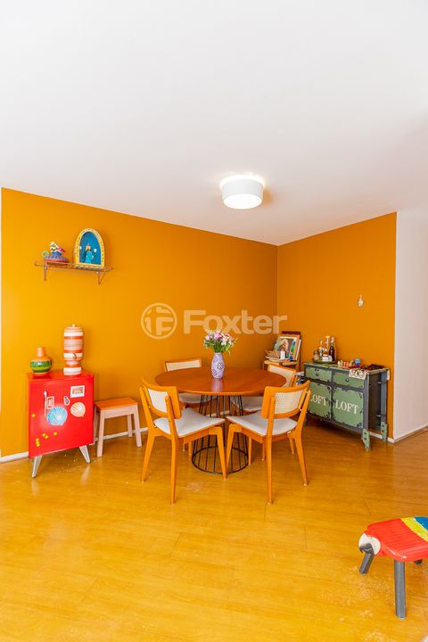 Image 7 - 922560