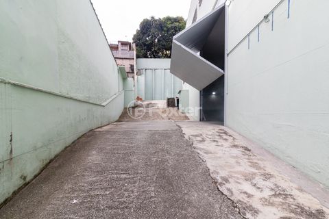 Image 8 - 922567
