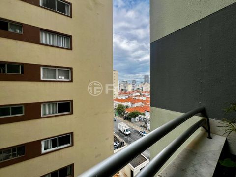 Image 3 - 922568