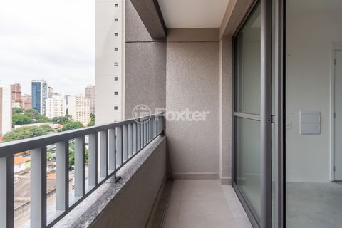 Image 3 - 922588