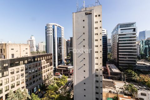 Image 4 - 922597