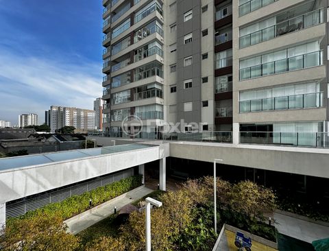 Image 13 - 922689