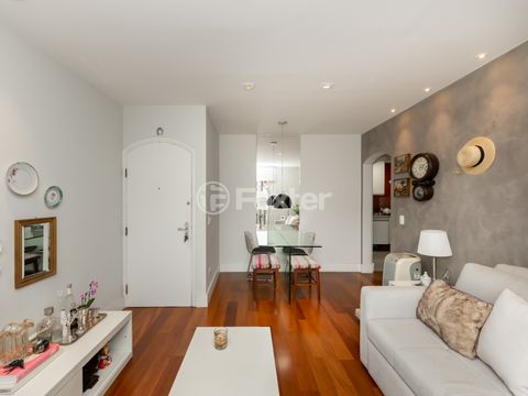 Image 4 - 922695