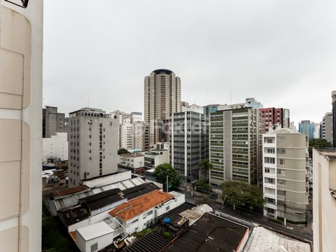 Image 7 - 922695