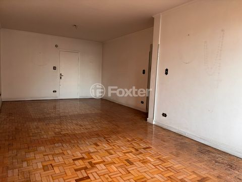 Image 7 - 922702