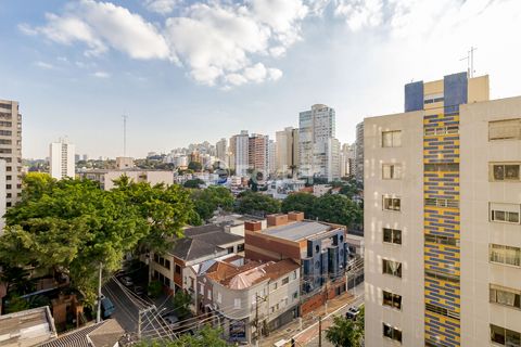 Image 9 - 922706