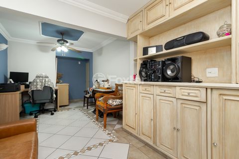 Image 3 - 922726