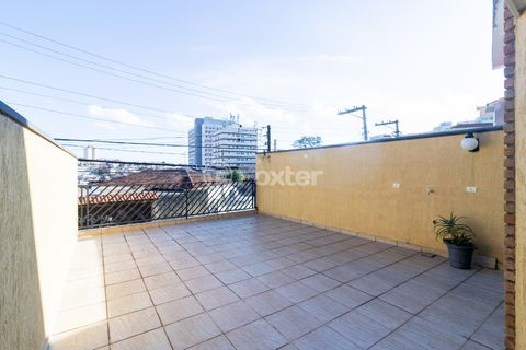 Image 9 - 922749