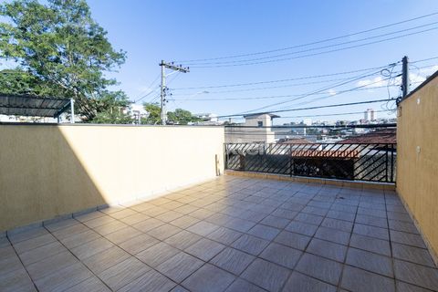 Image 8 - 922749